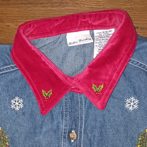 Womens Bobbie Brooks Christmas Tree Snowman Snowflake Embroidered Denim Shirt - Picture 4 of 9